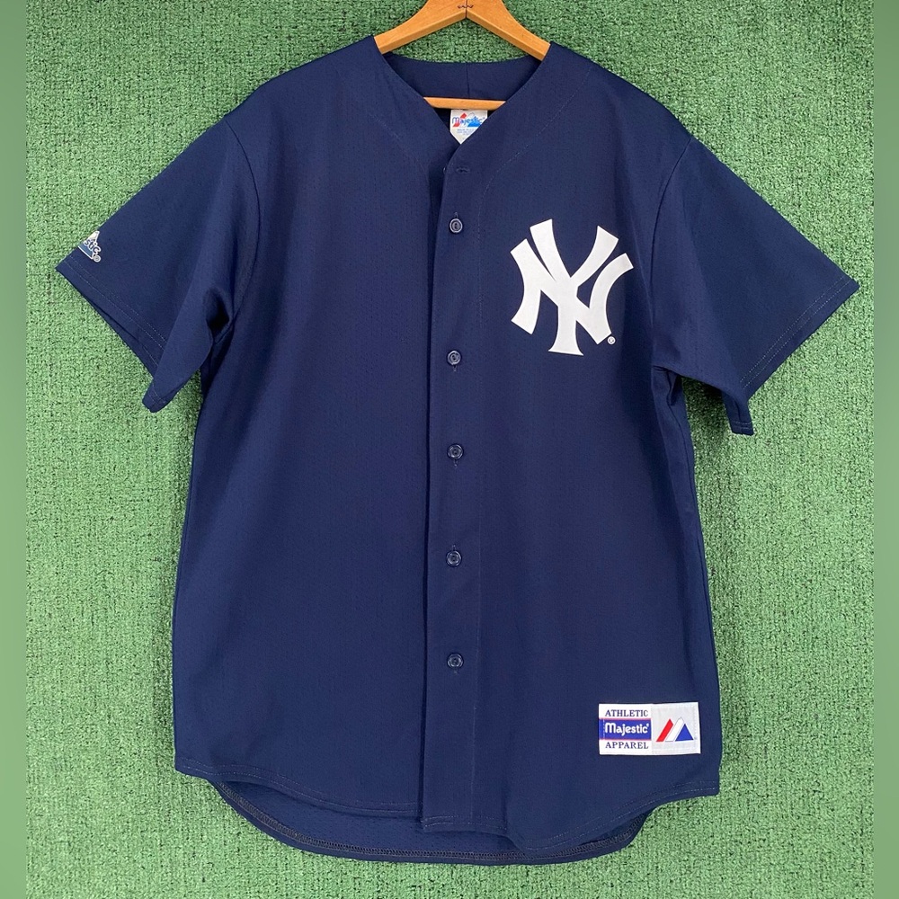 Rare VTG 90’s Majestic New York Yankees Derek Jeter Baseball Jersey Men’s Large